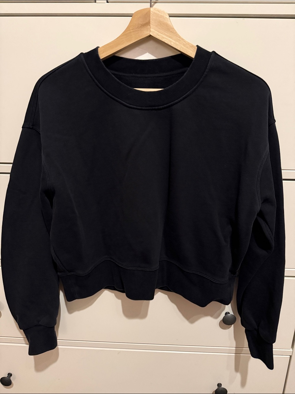 lululemon athletica Black Cropped Crewneck Sweatshirt